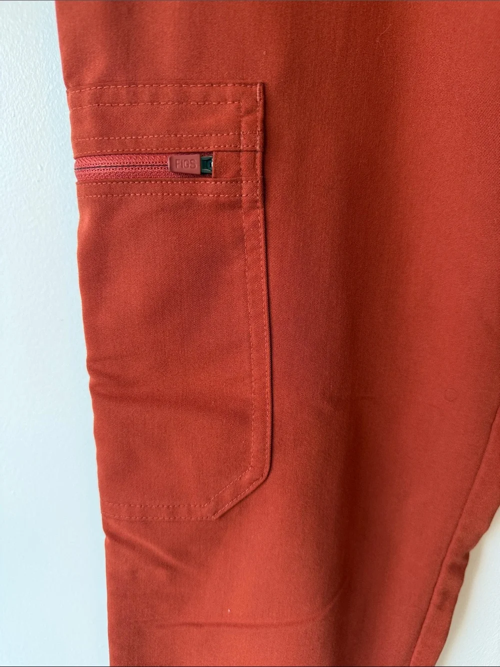 Figs utility cargo